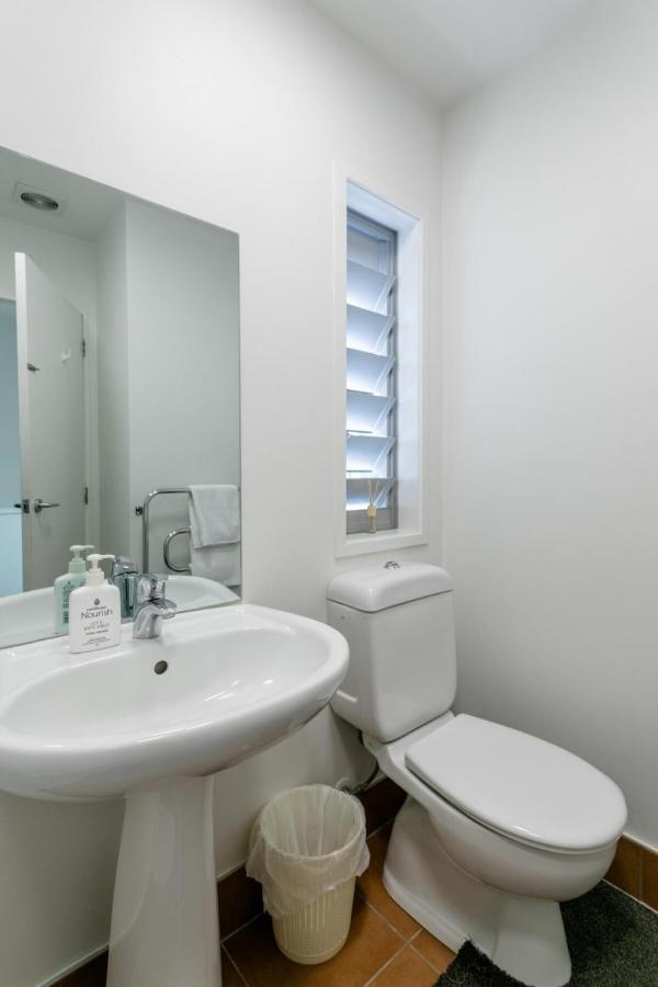 Gorgeous 3 Bedroom Townhouse Auckland Exterior photo